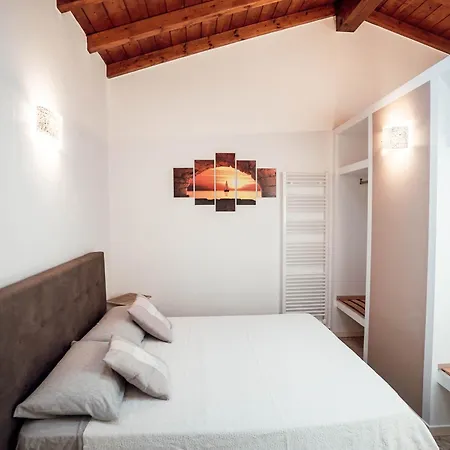 Corte Isabel New Garda Apartamento Costermano